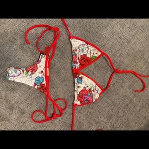 Floral print white and red bikini rio del sol. New